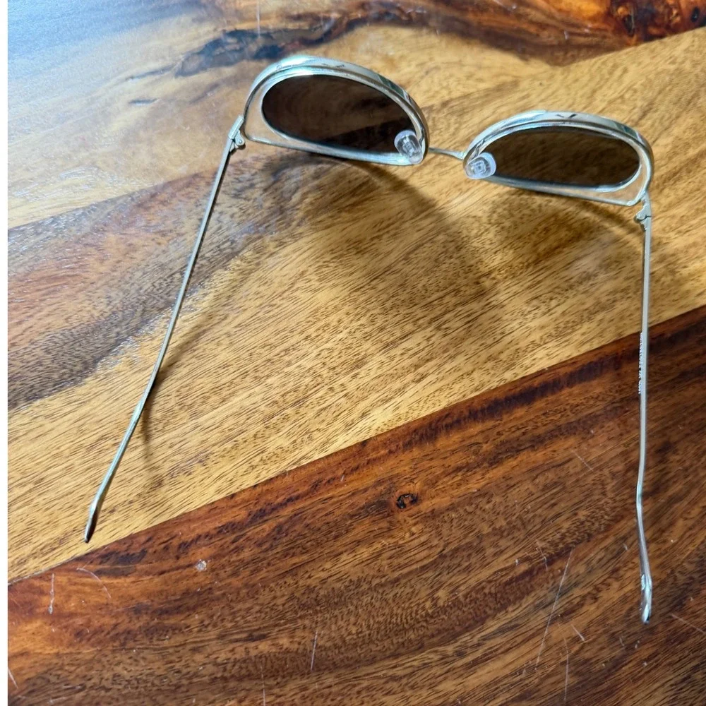Sonix‎ Pink Marble Cat Eye Sunglasses & Silver Wire Frame Cat Eye Bundle 2pc